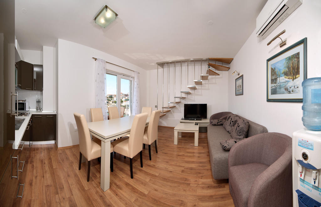 Apartmani Gavran Севид Стая снимка